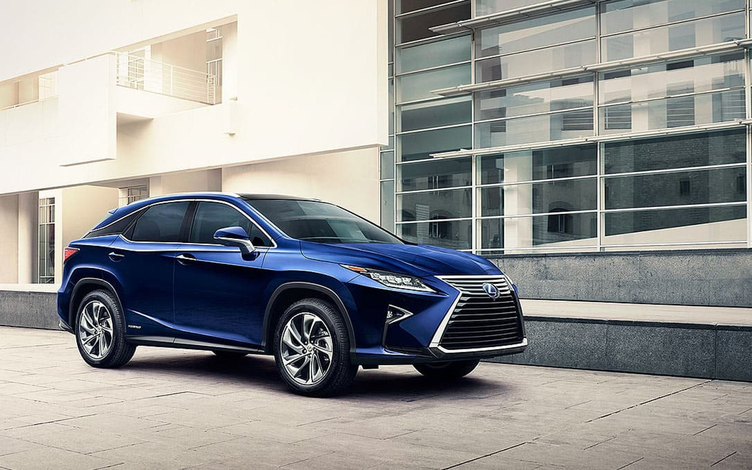 Comparison - Lexus RX 450hL Luxury 2019 - Vs - Mercedes-Benz GLS-Class ...